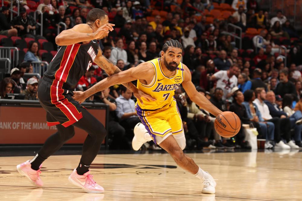 主力前锋劳 主力前锋劳