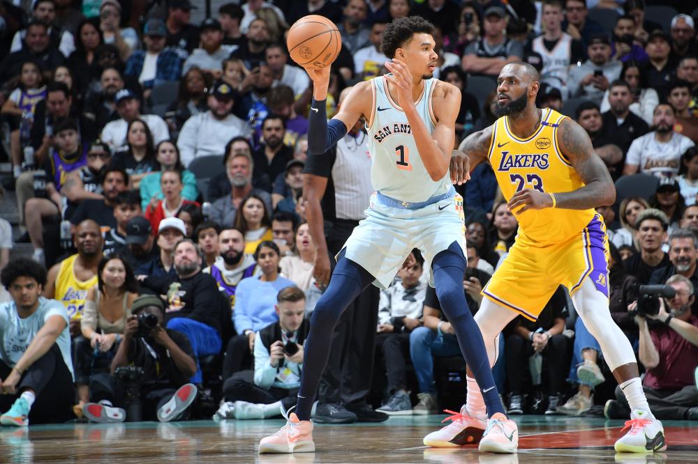 赛季中后段 赛季中后段