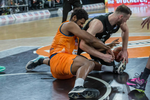 聚全球俱乐 聚全球俱乐