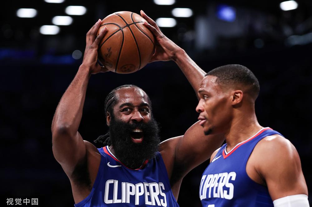 扮演关键角 扮演关键角